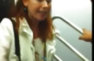 बहुत गुस्से में कोई सुनहरे बालों वाली महिला वीडियो में सेक्सी चाहिए फिल्म