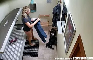 धूपघड़ी में गोरा बड़ी सार्वजनिक हिंदी सेक्सी फुल मूवी वीडियो