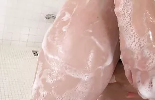 जापानी महिलाओं को एक झटका नौकरी के बाद संभोग करने के लिए बहुत खूबसूरत प्रेम कर रहे हैं ऐश्वर्या राय की सेक्सी फिल्म