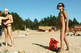 गर्म किशोरों समुद्र तट भी hotter सेक्सी वीडियो पिक्चर दिखाएं