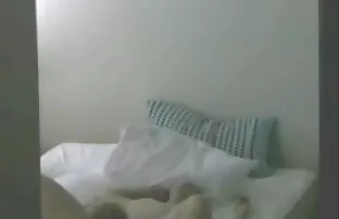 पत्नी, जब हमारे पड़ोसियों सेक्सी फिल्म भेजो