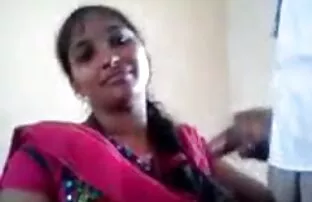 कक्षा में स्तन सेक्सी पिक्चर होना