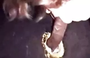 पिछवाड़े में एक बड़ा काला डिक भोजपुरी सेक्सी फिल्म हिंदी मै