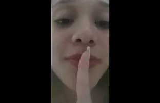 आदेश जोड़े समुद्र तट 2 वाट्सऐप नहीं है बीएफ सेक्सी फिल्म गाने वाली