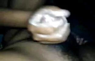 वह थोड़ा पुराना है.