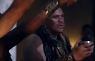 की निंदा की एलेन होलमैन-स्पार्टाकस युद्ध