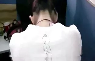 सुबह में उनके सहयोगियों के एशियाई हिंदी सेक्सी फिल्म