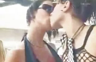 गर्म हाथ मशीन सेक्सी पिक्चर की फिल्म