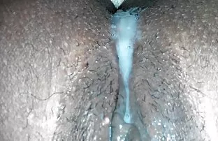 योनि से बह सेक्सी पिक्चर करने की