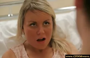 सुनहरे बालों वाली blowjob और कमबख्त सेक्सी पिक्चर वीडियो में एचडी में