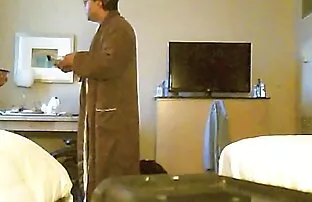 फ्लैश रूम सर्विस सेक्सी हिंदी फिल्म दिखाइए