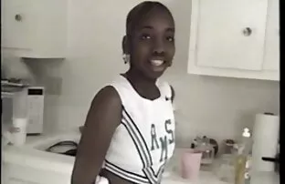 मैं तुम्हें एक लड़की पोशाक दे दूँगा. सेक्सी फिल्म वीडियो पर