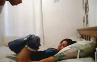 उसे छोड़ने के लिए फोन करने के बाद हिंदी सेक्सी मूवी फिल्म