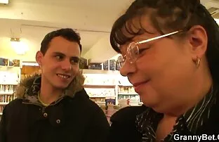 वसा बेवकूफ एक आकर्षक और युवा लोगों को है सेक्स मूवी इंग्लिश फिल्म