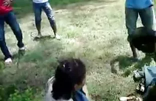 चाचा Tharki द्वारा पकड़े लड़का