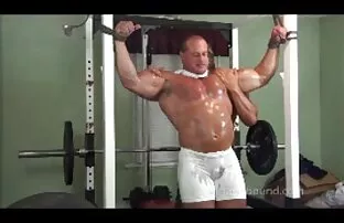 दबंग औरत बंधक परपीड़न सेक्स पिटाई करते हुए सेक्स की मूवी हिंदी में