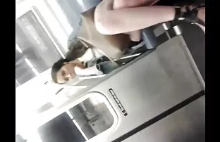 मेट्रो महिला टेककेन तस्वीर पर बास्टर्ड झपकी हिंदी फिल्म सेक्सी बफ