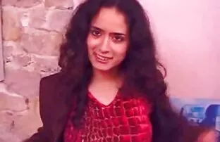 विदेशी सुनहरे बालों वाली आकर्षक हिंदी में सेक्सी बीएफ मूवी