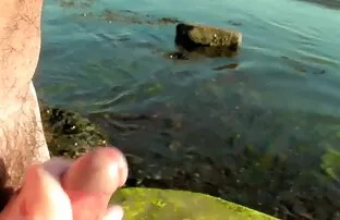 ब्रिटेन beachcomber वापस किस्मत. मूवी सेक्सी बीएफ