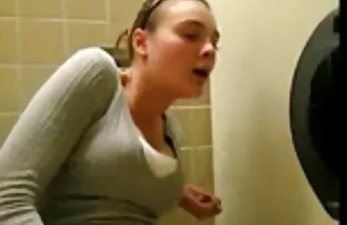 एक पिंजरे में हस्तमैथुन सेक्सी फिल्म वीडियो में इंग्लिश पिक्चर