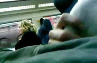 वहाँ ट्रेन पर प्रकाश की एक फ्लैश था. सेक्स फिल्म दिखा दो