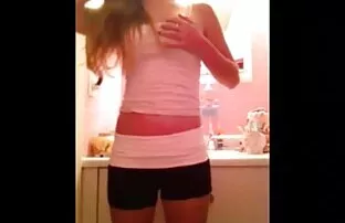 कैमरा किशोर! सेक्सी सेक्सी फिल्म चाहिए