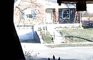 सामने खिड़की में देखा जा सकता है हिंदी भोजपुरी सेक्सी फिल्म