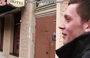 एक सार्वजनिक शौचालय में सेक्सी हिंदी फिल्म मूवी वीडियो