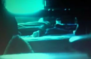 पत्नी घर पर अकेले हस्तमैथुन पकड़ा सनी देओल की सेक्सी मूवी