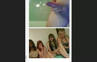 5 सेक्सी लड़कियों। मुझे नग्न देखो. सेक्सी फिल्म दे दो