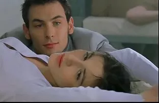 एक पास छेद सेक्सी पिक्चर फिल्म हिंदी में