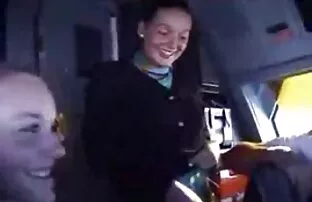 विमान परिचारिकाओं वास्तव में आकर्षक हैं फुल एचडी सेक्सी फिल्म फुल एचडी सेक्सी