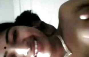 किशोर दम्पत्ति स्व रिकॉर्ड उजागर सेक्सी मूवी हिंदी एचडी