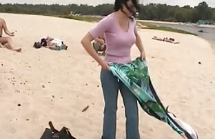 खुलेआम चुदाई, समुद्र तट, न्यडिस्ट सेक्सी फिल्म पिक्चर हिंदी