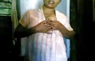 माँ सुनहरा है सेक्सी पिक्चर सेक्सी फिल्म