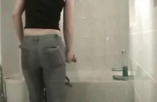 पिता के लिए हिंदी फिल्म अरे सेक्सी