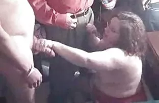 पत्नी वीर्य निकालना पार्टी