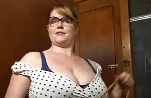 प्रोफेसर बड़े स्तन मैं चाहता हूँ. इंग्लिश सेक्स फिल्म दिखाओ