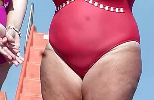 समुद्र तट पर नग्न लड़की, हिंदी सेक्सी मूवी एचडी