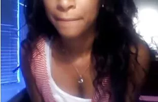 किशोर काले सुंदरियों मैं एक वेब कैमरा के साथ खेल सेक्सी फिल्म हिंदी में दिखाएं