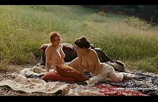 पूर्ण ललाट और मांसपेशियों टॉपलेस में क्रिस्टा वहाँ नग्न इंग्लिश फिल्म सेक्सी इंग्लिश