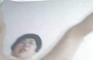 अपनी पत्नी की एक तस्वीर के पति, पॅट वोंग सेक्सी फिल्म बॉलीवुड