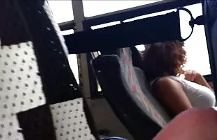 बस 10 में चमकती सेक्सी फिल्म सेक्सी फिल्म हिंदी में