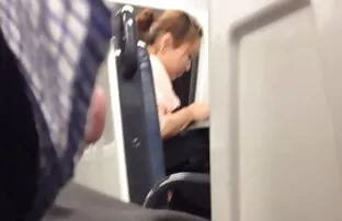 ट्रेन फ्लैश (तिरछी नज़र) सेक्स वीडियो वाली फिल्म