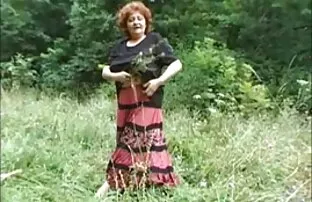 जंगल में सेक्सी हिंदी मूवी वीडियो में