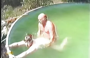 पूल भाग 1 पहनने ट्वीड में सेक्स बीपी पिक्चर दिखाइए सेक्सी