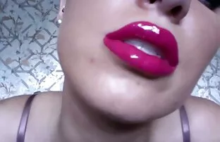 लिपस्टिक जॉय इंग्लिश में सेक्सी मूवी