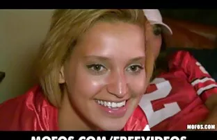 एक बिस्तर में बदल जाता है सेक्सी हिंदी फिल्म बीएफ