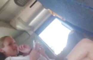 बस, 2 में 2 गर्म किशोर पर गर्म बिगुल बीएफ सेक्सी न्यू मूवी