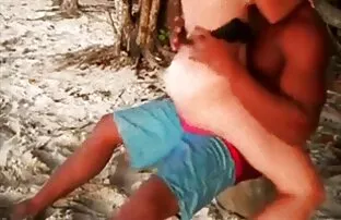 नए फोन सुंदर जमैका अवकाश कब्जा! सनी देओल की सेक्सी मूवी